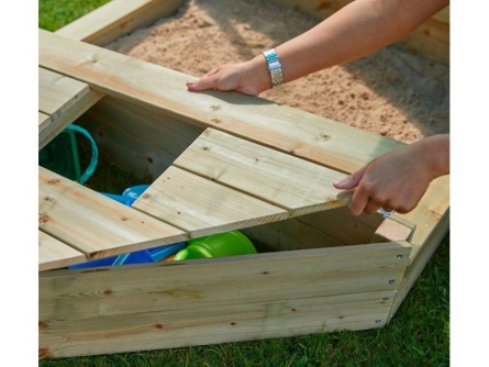 Detské ihrisko s pieskoviskom pirátska loď