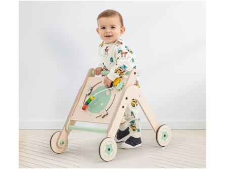 Drevené chodítko a hrací stolík WalkMe