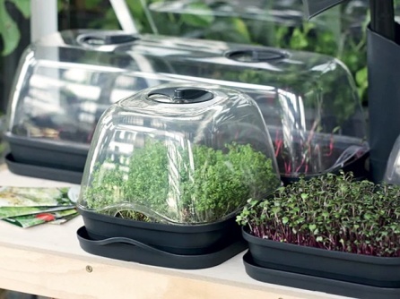 Respana Table Greenhouse