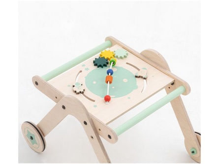 Drevené chodítko a hrací stolík WalkMe