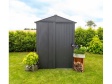 Plechový záhradný domček Spacemaker 54 na záhrade spredu
